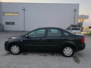 Ford Focus 2006-thumb-2