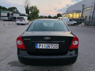 Ford Focus 2006-thumb-3