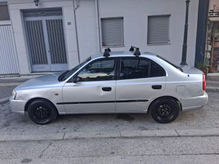 Hyundai Accent 2000