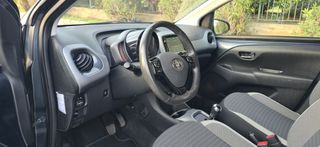 Toyota Aygo 2019 X-Play-Automato-thumb-12