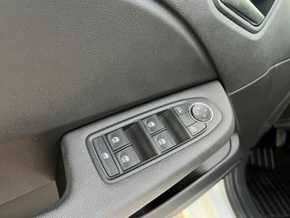 Renault Clio 2024-thumb-16
