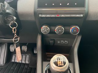 Renault Clio 2024-thumb-18