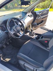 Nissan Qashqai 2018 Το χρώμα του είναι περλέ-thumb-13