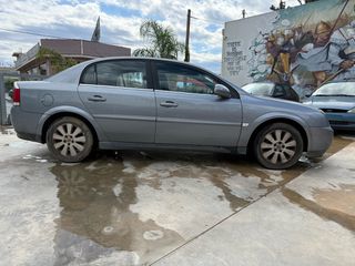 Opel Vectra 2004-thumb-2