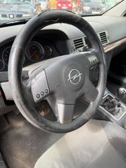 Opel Vectra 2004-thumb-7