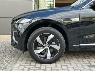 Jaguar F-Pace 2024 D200 R-DYNAMIC S-thumb-9