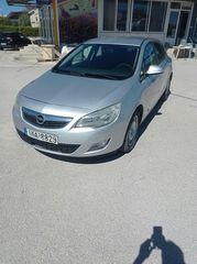 Opel Astra 2010 J 1.4
