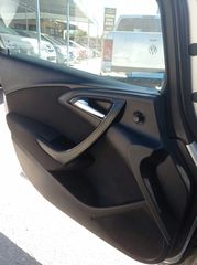 Opel Astra 2010 J 1.4-thumb-16