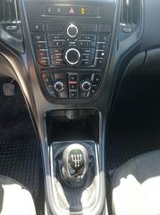 Opel Astra 2010 J 1.4-thumb-18