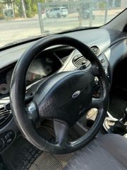 Ford Focus 2001-thumb-7