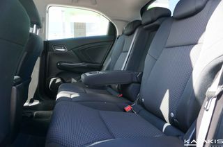 Honda Civic 2016 Elegance| VTEC| Clima|Alu| Rear Camera|Navi|Apple-Android-thumb-14