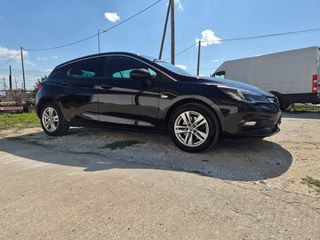 Opel Astra 2017-thumb-1