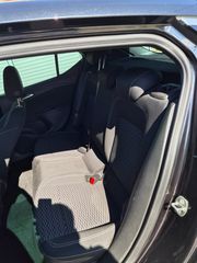 Opel Astra 2017-thumb-5