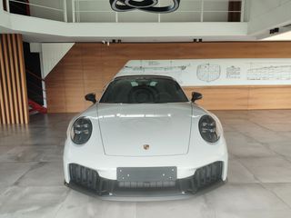 Porsche 911 2026 992 Carrera 4 GTS