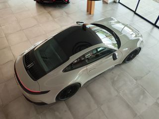 Porsche 911 2026 992 Carrera 4 GTS-thumb-65