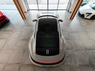 Porsche 911 2026 992 Carrera 4 GTS-thumb-66