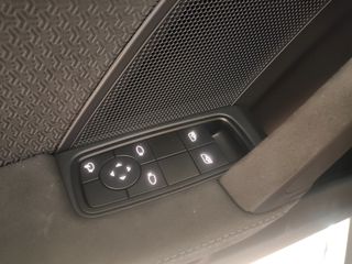 Porsche 911 2026 992 Carrera 4 GTS-thumb-41