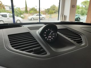 Porsche 911 2026 992 Carrera 4 GTS-thumb-51