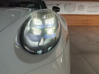 Porsche 911 2026 992 Carrera 4 GTS-thumb-57