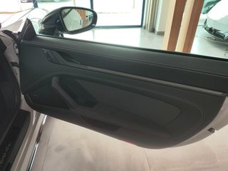Porsche 911 2026 992 Carrera 4 GTS-thumb-10