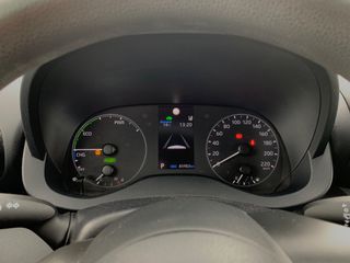 Toyota Yaris 2022 1.5 HDF BUSINESS ΕΛΛΗΝΙΚΟ/ 1ΧΕΡΙ-thumb-25