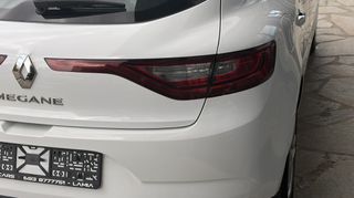 Renault Megane 2019 1.5 D.C.I INTENS-thumb-11