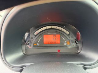 Citroen C3 2002 1.1 60HP-thumb-11