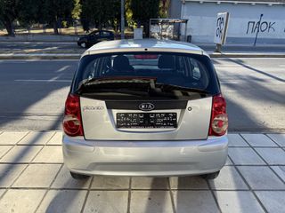Kia Picanto 2011 1000CC ABS A/C-thumb-5