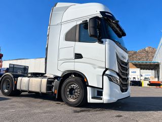 Iveco 2023 S-WAY 530-thumb-2