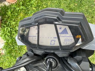 Yamaha MT-125 2017-thumb-6