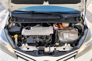 Toyota Yaris 2015 1.5 hybrid Αυτόματο-thumb-4