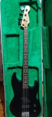 Fender Prodigy USA series N active bass '90s