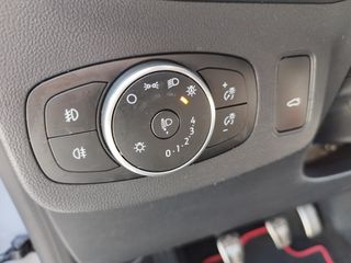 Ford Puma 2020 EcoBoost Mild-Hybrid ST-Line-thumb-19