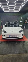 Tesla Model 3 2023 Performance-thumb-3