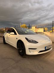 Tesla Model 3 2023 Performance-thumb-5
