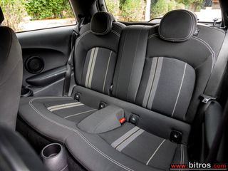 Mini Cooper SE 2022 FINITION MINI YOURS 184 CH BVA NAVI ELECTRIC DRIVE-thumb-5