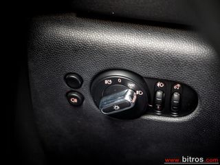 Mini Cooper SE 2022 FINITION MINI YOURS 184 CH BVA NAVI ELECTRIC DRIVE-thumb-16