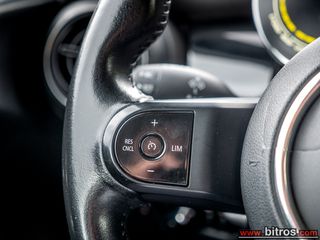 Mini Cooper SE 2022 FINITION MINI YOURS 184 CH BVA NAVI ELECTRIC DRIVE-thumb-17