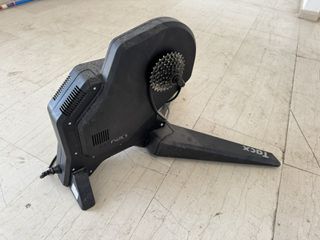 Tacx Flux S Smart Προπονητήριο Ποδηλάτου (Direct Drive)