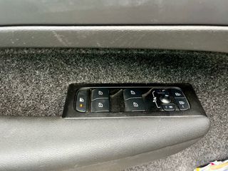 Volvo XC40 2022 Recharge 211hp GR A’ ΙΔΙΩΤΗΣ - Autovisor-thumb-24