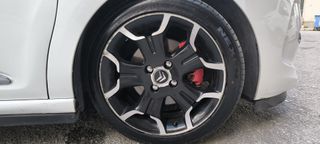 Citroen DS-3 2011 1.6 200hp-thumb-10