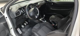 Citroen DS-3 2011 1.6 200hp-thumb-16