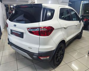Ford EcoSport 2016 TITANIUM-thumb-5