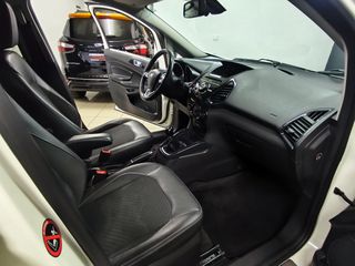 Ford EcoSport 2016 TITANIUM-thumb-12