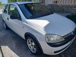 Opel Corsa 2003 1.2 Υγραέριο
