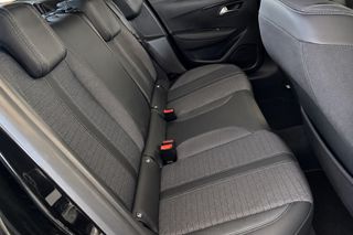 Peugeot 208 2023 1.2 PureTech 101hp Allure-thumb-8