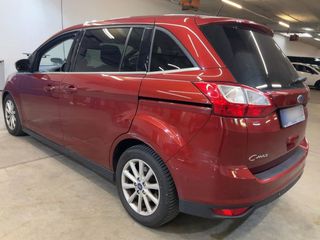 Ford C-Max 2016 1.5 EcoBoost Titanium-thumb-2