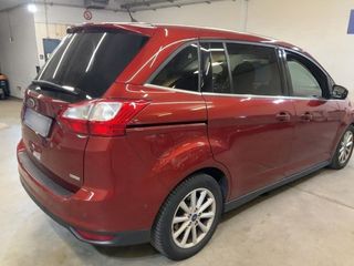 Ford C-Max 2016 1.5 EcoBoost Titanium-thumb-3