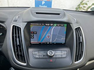 Ford C-Max 2016 1.5 EcoBoost Titanium-thumb-5