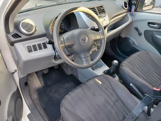 Nissan Pixo 2010-thumb-10